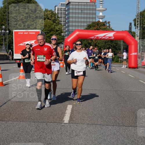 07.09.2025 - BARMER Alsterlauf Yannick Fuchs http://msf.ph/oto/8827231 07.09.2025 10:08:52 Laufen 4686, 4397, 16, 4577, 4702, 5551, 4462 meine-sportfotos.de