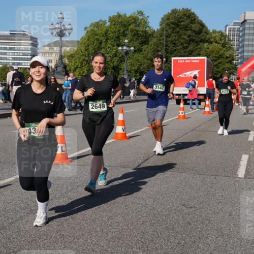 07.09.2025 - BARMER Alsterlauf Yannick Fuchs http://msf.ph/oto/8827251 07.09.2025 10:08:56 Laufen 2649, 434, 3142, 4577 meine-sportfotos.de