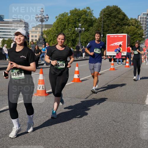 07.09.2025 - BARMER Alsterlauf Yannick Fuchs http://msf.ph/oto/8827252 07.09.2025 10:08:56 Laufen 649, 4397, 3142, 4577 meine-sportfotos.de