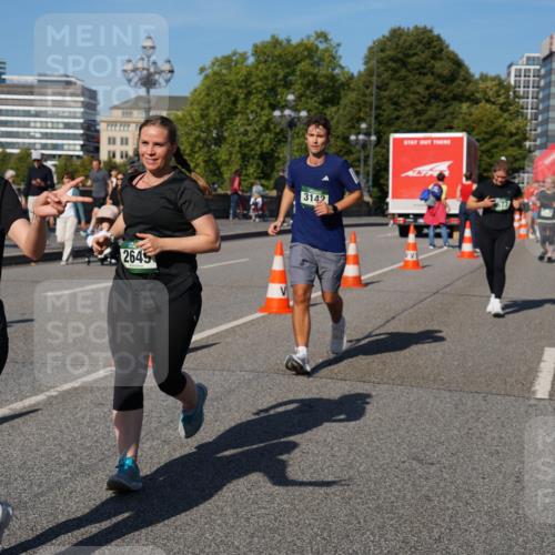 07.09.2025 - BARMER Alsterlauf Yannick Fuchs http://msf.ph/oto/8827255 07.09.2025 10:08:57 Laufen 136, 4397, 2645, 3142 meine-sportfotos.de