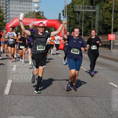 07.09.2025 - BARMER Alsterlauf Yannick Fuchs http://msf.ph/oto/8827272 07.09.2025 10:09:01 Laufen 2007, 2462, 4571, 5550, 4572, 8058, 8060, 5551 meine-sportfotos.de