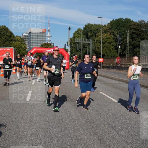 07.09.2025 - BARMER Alsterlauf Yannick Fuchs http://msf.ph/oto/8827274 07.09.2025 10:09:01 Laufen 4572, 058, 2707, 8060, 5551 meine-sportfotos.de
