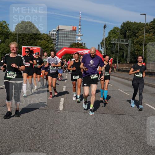 07.09.2025 - BARMER Alsterlauf Yannick Fuchs http://msf.ph/oto/8827285 07.09.2025 10:09:04 Laufen 2007, 462, 2432, 90, 5818, 4572, 5974, 5975 meine-sportfotos.de