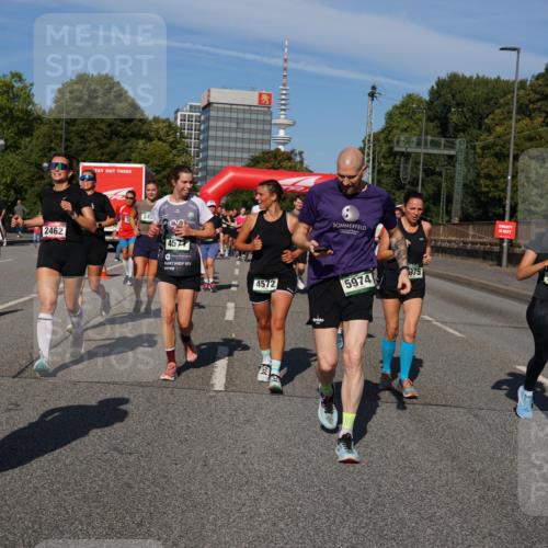 07.09.2025 - BARMER Alsterlauf Yannick Fuchs http://msf.ph/oto/8827289 07.09.2025 10:09:04 Laufen 2007, 2462, 457, 4572, 5974, 975, 2707 meine-sportfotos.de
