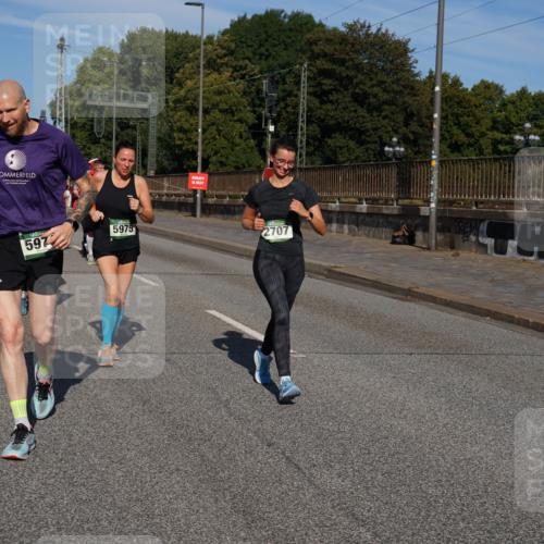 07.09.2025 - BARMER Alsterlauf Yannick Fuchs http://msf.ph/oto/8827291 07.09.2025 10:09:05 Laufen 4572, 597, 5975, 2707 meine-sportfotos.de