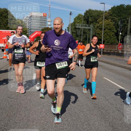 07.09.2025 - BARMER Alsterlauf Yannick Fuchs http://msf.ph/oto/8827294 07.09.2025 10:09:05 Laufen 462, 25, 4571, 4789, 4572, 5974, 5975 meine-sportfotos.de