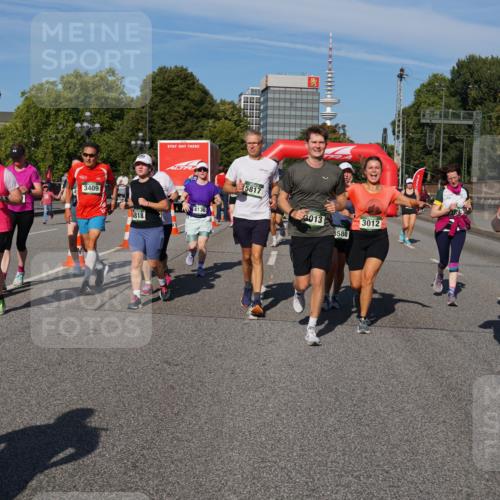 07.09.2025 - BARMER Alsterlauf Yannick Fuchs http://msf.ph/oto/8827309 07.09.2025 10:09:09 Laufen 2077, 3409, 4136, 15817, 3013, 3012, 8580, 4789 meine-sportfotos.de