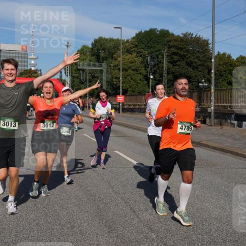 07.09.2025 - BARMER Alsterlauf Yannick Fuchs http://msf.ph/oto/8827315 07.09.2025 10:09:09 Laufen 5817, 2289, 4136, 3013, 3012, 3580, 4789 meine-sportfotos.de