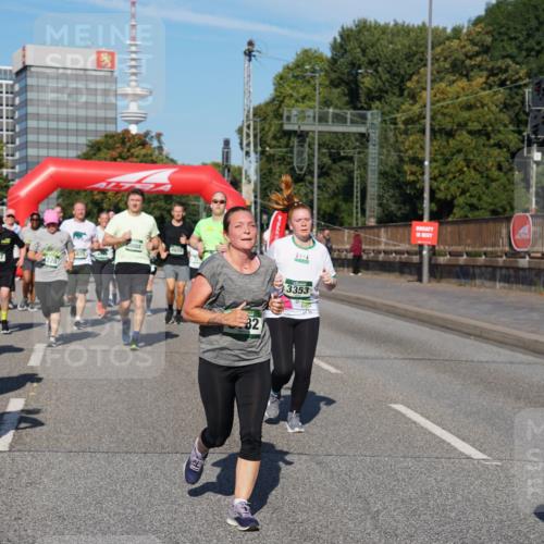 07.09.2025 - BARMER Alsterlauf Yannick Fuchs http://msf.ph/oto/8827332 07.09.2025 10:09:15 Laufen 037, 875, 2666, 82, 3353, 364 meine-sportfotos.de