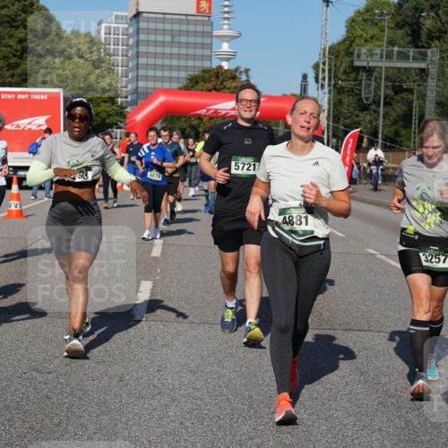 07.09.2025 - BARMER Alsterlauf Yannick Fuchs http://msf.ph/oto/8827361 07.09.2025 10:09:22 Laufen 63, 6053, 3879, 5721, 4881, 4881, 10, 3257, 465 meine-sportfotos.de