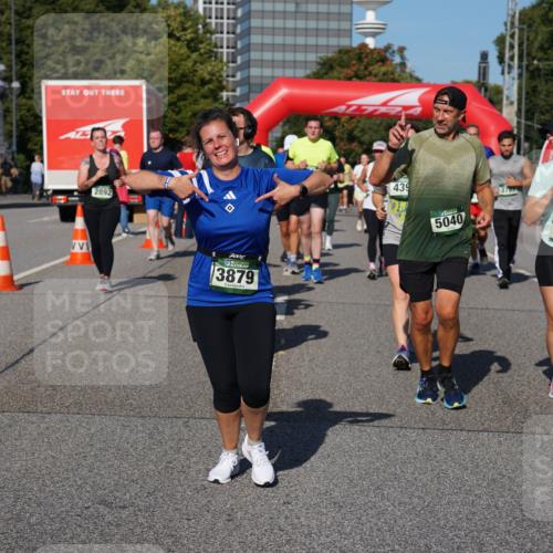 07.09.2025 - BARMER Alsterlauf Yannick Fuchs http://msf.ph/oto/8827376 07.09.2025 10:09:26 Laufen 2892, 7001, 3879, 439, 5040, 37, 5041 meine-sportfotos.de