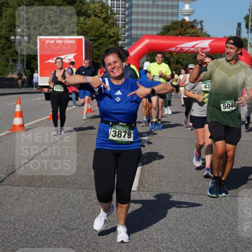 07.09.2025 - BARMER Alsterlauf Yannick Fuchs http://msf.ph/oto/8827379 07.09.2025 10:09:27 Laufen 2892, 3879, 3511, 43, 5040, 5041 meine-sportfotos.de