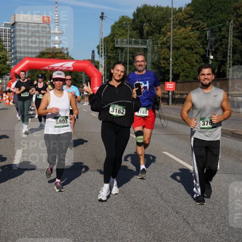 07.09.2025 - BARMER Alsterlauf Yannick Fuchs http://msf.ph/oto/8827403 07.09.2025 10:09:31 Laufen 25, 3511, 5059, 3162, 161, 5803, 376 meine-sportfotos.de