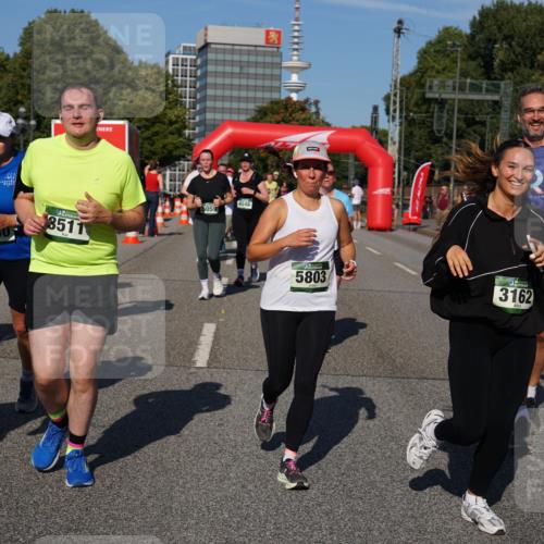 07.09.2025 - BARMER Alsterlauf Yannick Fuchs http://msf.ph/oto/8827407 07.09.2025 10:09:32 Laufen 550, 2550, 3511, 5059, 4548, 21, 5803, 3162 meine-sportfotos.de