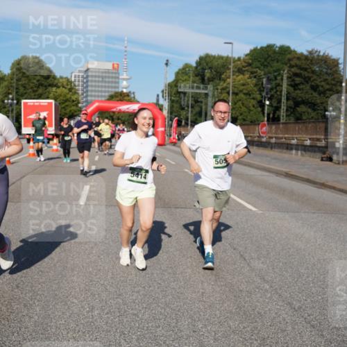 07.09.2025 - BARMER Alsterlauf Yannick Fuchs http://msf.ph/oto/8827431 07.09.2025 10:09:39 Laufen 3031, 5414, 505 meine-sportfotos.de