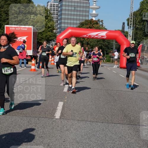 07.09.2025 - BARMER Alsterlauf Yannick Fuchs http://msf.ph/oto/8827445 07.09.2025 10:09:42 Laufen 2876, 3334, 495, 3332, 3833 meine-sportfotos.de