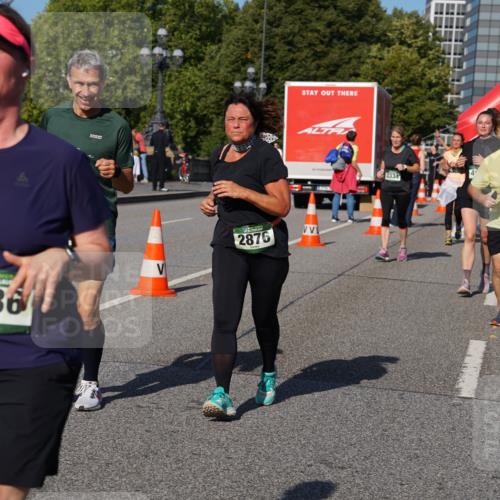 07.09.2025 - BARMER Alsterlauf Yannick Fuchs http://msf.ph/oto/8827450 07.09.2025 10:09:43 Laufen 3236, 2876, 3334, 4181, 3332 meine-sportfotos.de