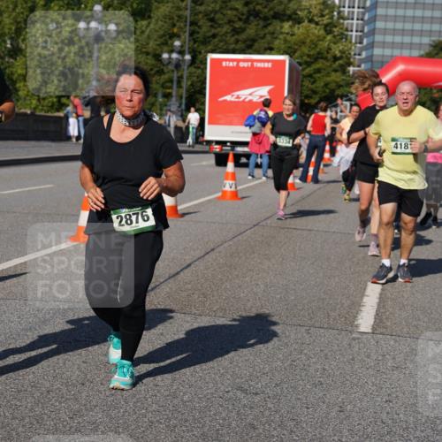 07.09.2025 - BARMER Alsterlauf Yannick Fuchs http://msf.ph/oto/8827453 07.09.2025 10:09:44 Laufen 2075, 2876, 3334, 4181, 3332 meine-sportfotos.de