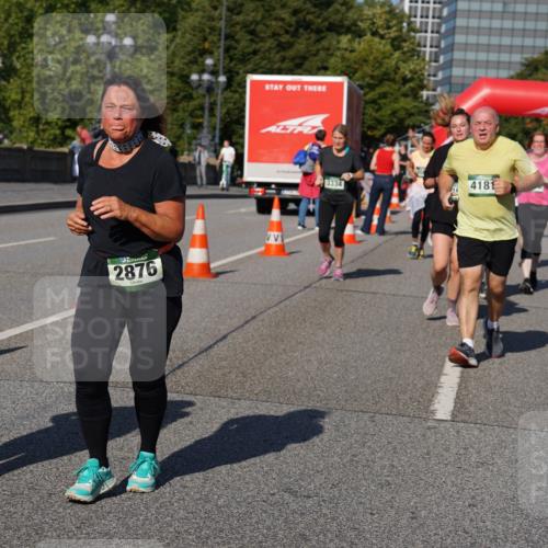 07.09.2025 - BARMER Alsterlauf Yannick Fuchs http://msf.ph/oto/8827454 07.09.2025 10:09:44 Laufen 2075, 2876, 3334, 4181, 3332 meine-sportfotos.de