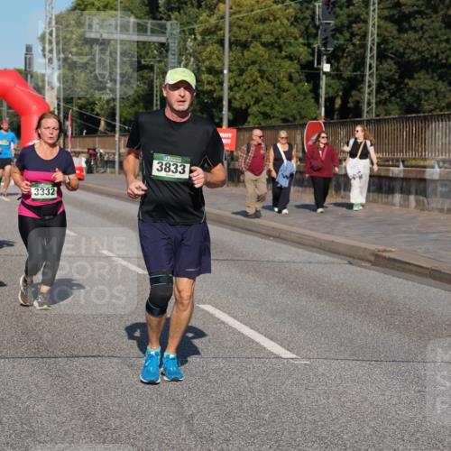 07.09.2025 - BARMER Alsterlauf Yannick Fuchs http://msf.ph/oto/8827464 07.09.2025 10:09:47 Laufen 3333, 33, 3332, 3833 meine-sportfotos.de