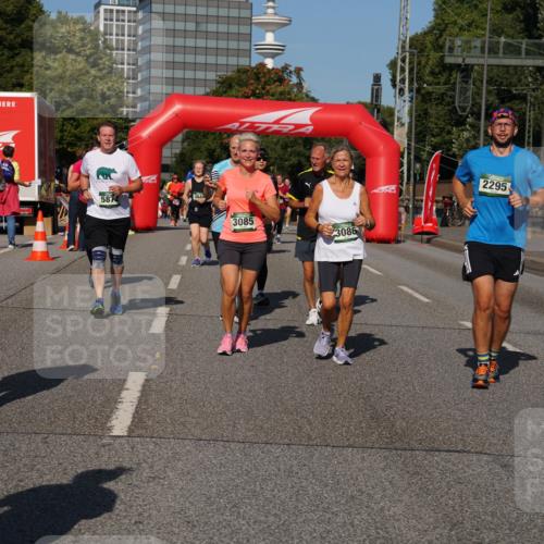 07.09.2025 - BARMER Alsterlauf Yannick Fuchs http://msf.ph/oto/8827497 07.09.2025 10:09:54 Laufen 21, 5872, 3085, 3086, 2295 meine-sportfotos.de