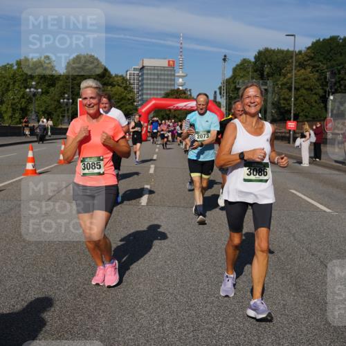 07.09.2025 - BARMER Alsterlauf Yannick Fuchs http://msf.ph/oto/8827514 07.09.2025 10:09:57 Laufen 3085, 2073, 3086 meine-sportfotos.de