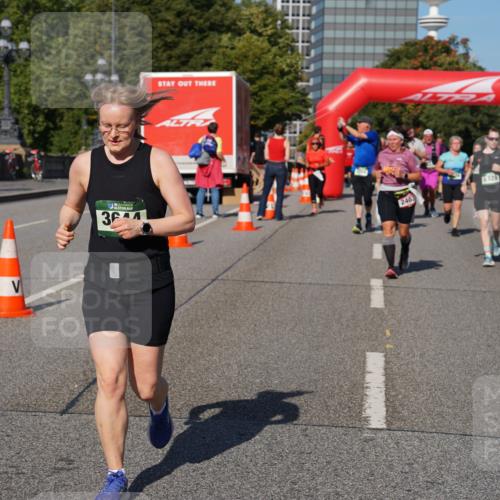 07.09.2025 - BARMER Alsterlauf Yannick Fuchs http://msf.ph/oto/8827525 07.09.2025 10:10:01 Laufen 36, 364, 2403, 6329, 8101 meine-sportfotos.de