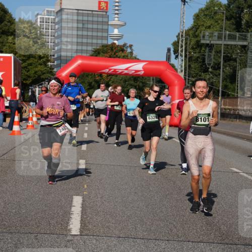 07.09.2025 - BARMER Alsterlauf Yannick Fuchs http://msf.ph/oto/8827529 07.09.2025 10:10:03 Laufen 2403, 5743, 82, 6329, 8101 meine-sportfotos.de