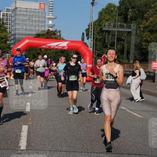 07.09.2025 - BARMER Alsterlauf Yannick Fuchs http://msf.ph/oto/8827533 07.09.2025 10:10:04 Laufen 2264, 2235, 240, 6329, 810 meine-sportfotos.de