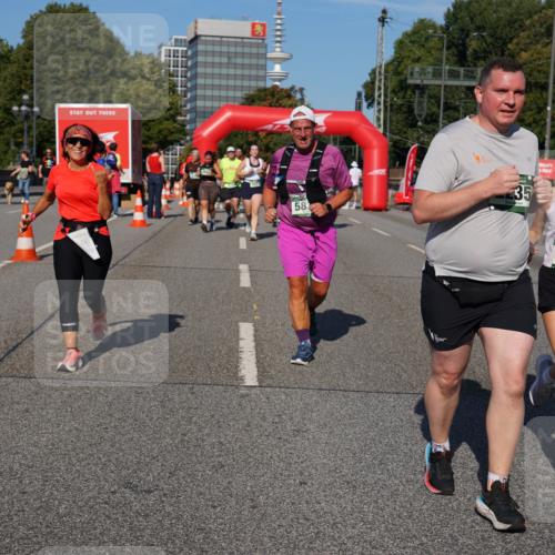 07.09.2025 - BARMER Alsterlauf Yannick Fuchs http://msf.ph/oto/8827563 07.09.2025 10:10:10 Laufen 58, 35, 3425 meine-sportfotos.de