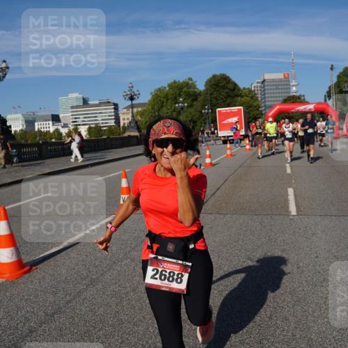 07.09.2025 - BARMER Alsterlauf Yannick Fuchs http://msf.ph/oto/8827570 07.09.2025 10:10:12 Laufen 1111, 4, 36, 2688, 583 meine-sportfotos.de