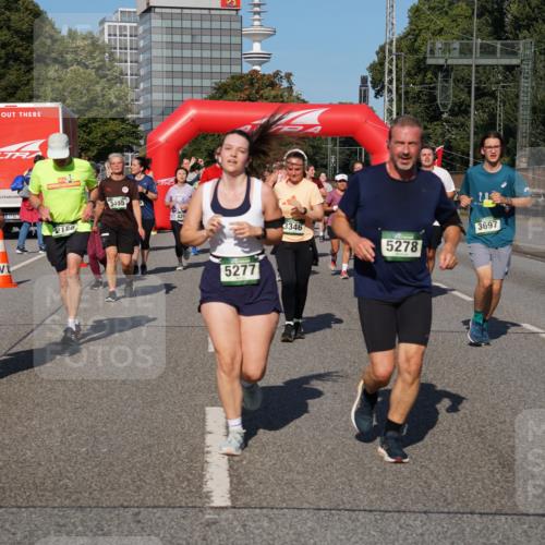07.09.2025 - BARMER Alsterlauf Yannick Fuchs http://msf.ph/oto/8827579 07.09.2025 10:10:15 Laufen 4699, 3455, 21, 6, 5277, 3346, 3697, 5278 meine-sportfotos.de