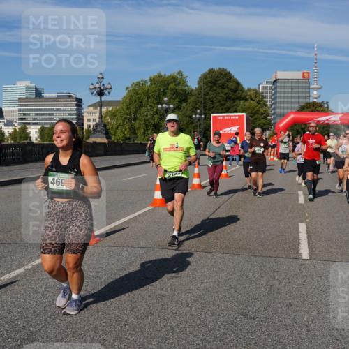 07.09.2025 - BARMER Alsterlauf Yannick Fuchs http://msf.ph/oto/8827591 07.09.2025 10:10:17 Laufen 469, 2100, 3346, 373 meine-sportfotos.de