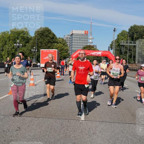 07.09.2025 - BARMER Alsterlauf Yannick Fuchs http://msf.ph/oto/8827603 07.09.2025 10:10:20 Laufen 3455, 8257, 4489, 4213, 3734 meine-sportfotos.de