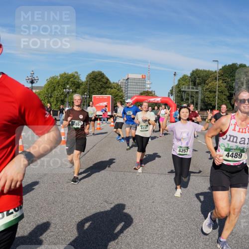 07.09.2025 - BARMER Alsterlauf Yannick Fuchs http://msf.ph/oto/8827616 07.09.2025 10:10:22 Laufen 2, 3, 020, 3455, 5062, 6337, 8257, 4489 meine-sportfotos.de