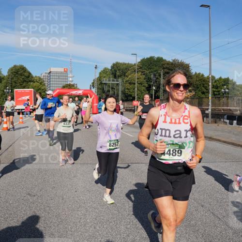 07.09.2025 - BARMER Alsterlauf Yannick Fuchs http://msf.ph/oto/8827617 07.09.2025 10:10:22 Laufen 3455, 962, 6337, 8257, 579, 25, 489, 4219 meine-sportfotos.de