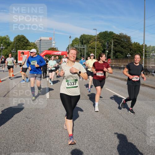 07.09.2025 - BARMER Alsterlauf Yannick Fuchs http://msf.ph/oto/8827623 07.09.2025 10:10:23 Laufen 3455, 5062, 6337, 5796, 5795 meine-sportfotos.de
