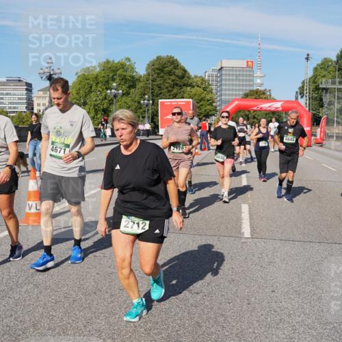 07.09.2025 - BARMER Alsterlauf Yannick Fuchs http://msf.ph/oto/8827646 07.09.2025 10:10:29 Laufen 10, 4670, 4671, 10, 2712, 2129, 5036, 4845, 3929 meine-sportfotos.de