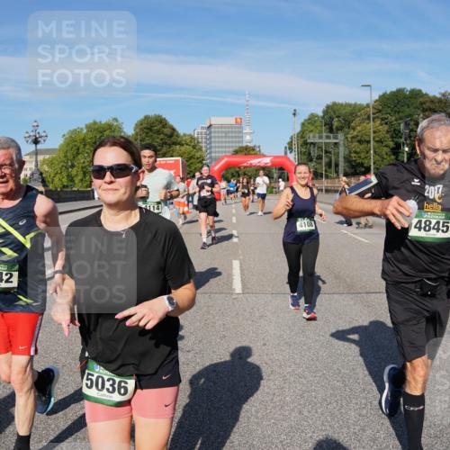 07.09.2025 - BARMER Alsterlauf Yannick Fuchs http://msf.ph/oto/8827661 07.09.2025 10:10:32 Laufen 2442, 4114, 4108, 2017, 6, 4845, 5036 meine-sportfotos.de