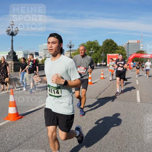07.09.2025 - BARMER Alsterlauf Yannick Fuchs http://msf.ph/oto/8827666 07.09.2025 10:10:33 Laufen 4114, 2873 meine-sportfotos.de