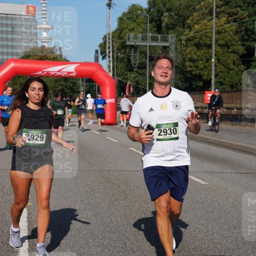 07.09.2025 - BARMER Alsterlauf Yannick Fuchs http://msf.ph/oto/8827682 07.09.2025 10:10:38 Laufen 4422, 2929, 2930 meine-sportfotos.de