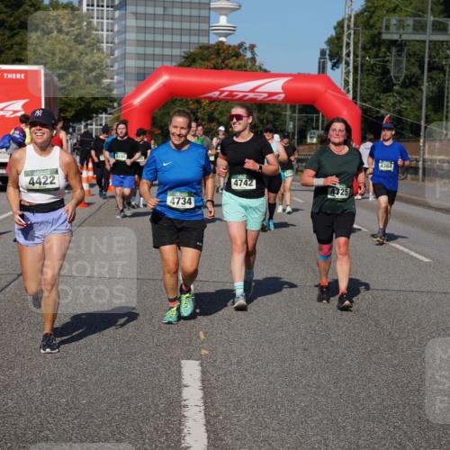 07.09.2025 - BARMER Alsterlauf Yannick Fuchs http://msf.ph/oto/8827692 07.09.2025 10:10:42 Laufen 4422, 6194, 4734, 4742, 4725, 4364 meine-sportfotos.de
