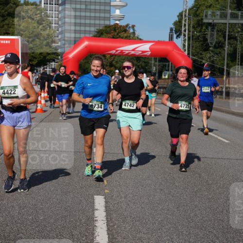 07.09.2025 - BARMER Alsterlauf Yannick Fuchs http://msf.ph/oto/8827693 07.09.2025 10:10:42 Laufen 4422, 4742, 4734, 4725, 4364 meine-sportfotos.de