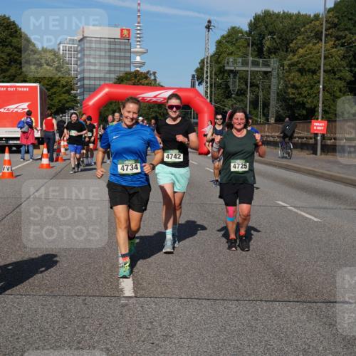 07.09.2025 - BARMER Alsterlauf Yannick Fuchs http://msf.ph/oto/8827698 07.09.2025 10:10:43 Laufen 4422, 4734, 4742, 4725 meine-sportfotos.de