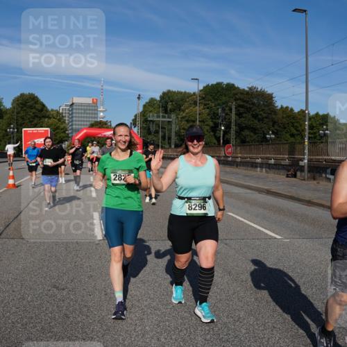 07.09.2025 - BARMER Alsterlauf Yannick Fuchs http://msf.ph/oto/8827717 07.09.2025 10:10:49 Laufen 282, 8296, 4898 meine-sportfotos.de