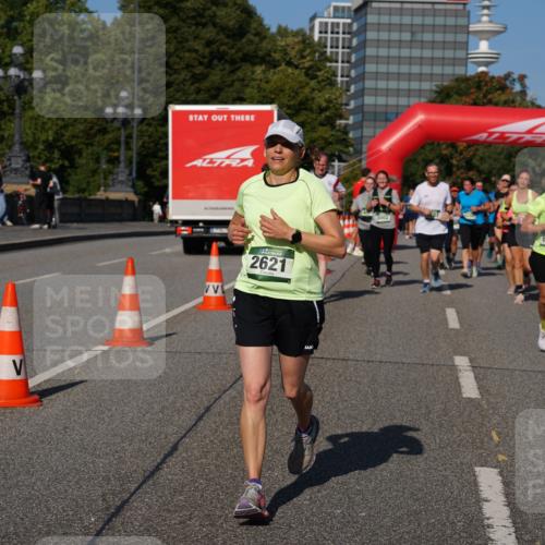 07.09.2025 - BARMER Alsterlauf Yannick Fuchs http://msf.ph/oto/8827762 07.09.2025 10:11:02 Laufen 2621, 8413, 385 meine-sportfotos.de