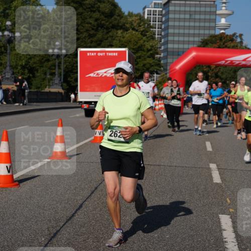 07.09.2025 - BARMER Alsterlauf Yannick Fuchs http://msf.ph/oto/8827763 07.09.2025 10:11:02 Laufen 262, 3002, 8413, 4608, 3851 meine-sportfotos.de