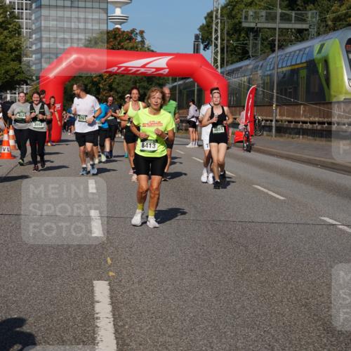 07.09.2025 - BARMER Alsterlauf Yannick Fuchs http://msf.ph/oto/8827765 07.09.2025 10:11:03 Laufen 8133, 4520, 3002, 5761, 8413, 3851 meine-sportfotos.de
