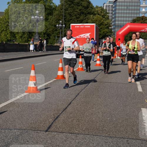 07.09.2025 - BARMER Alsterlauf Yannick Fuchs http://msf.ph/oto/8827776 07.09.2025 10:11:05 Laufen 31, 4520, 3002, 2674, 3851 meine-sportfotos.de