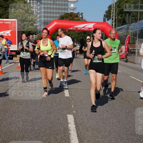 07.09.2025 - BARMER Alsterlauf Yannick Fuchs http://msf.ph/oto/8827778 07.09.2025 10:11:06 Laufen 4520, 28, 3002, 74, 385, 607, 4608 meine-sportfotos.de